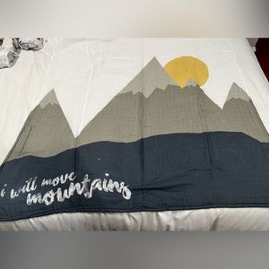 Monthly milestone blanket/swaddle